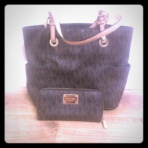 Michael Kors purse & wallet.